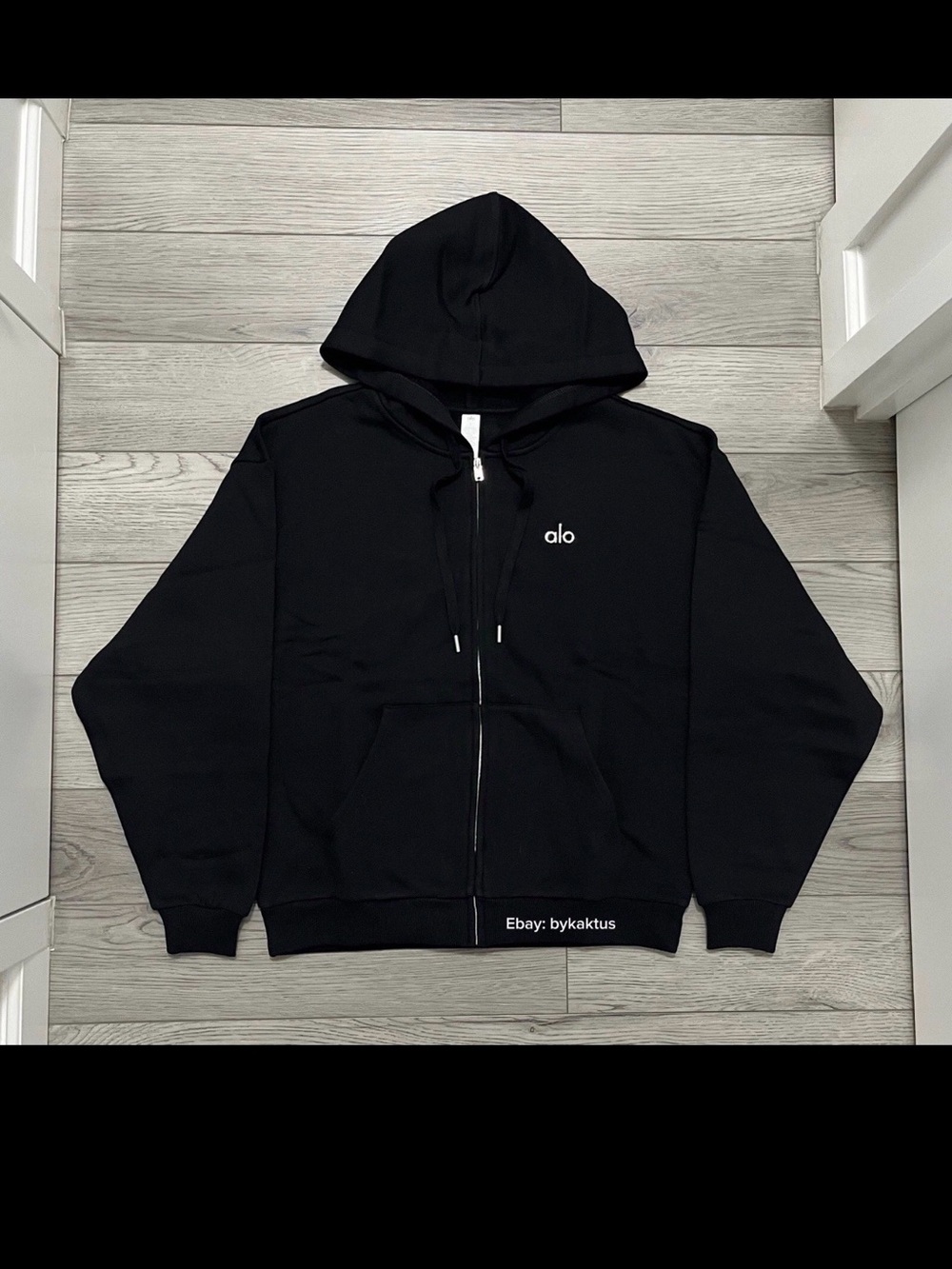 ALO Yoga Men’s Black Full-Zip Hoodie